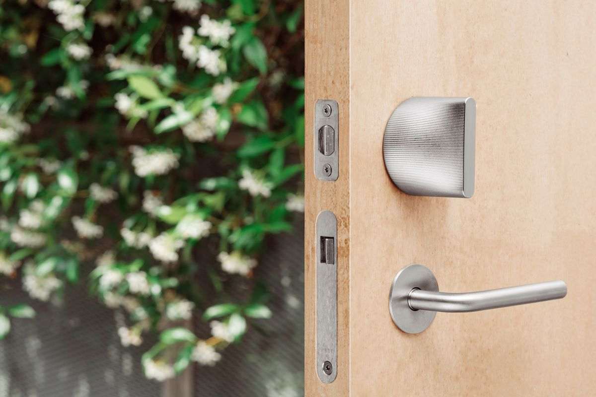  Buy Door Handle Smart Lock + Great Price 